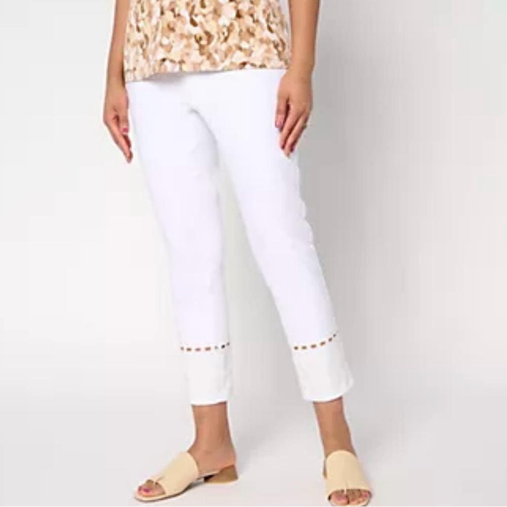 Susan Graver Petite White Stretch Denim Embroidered Ankle Jean